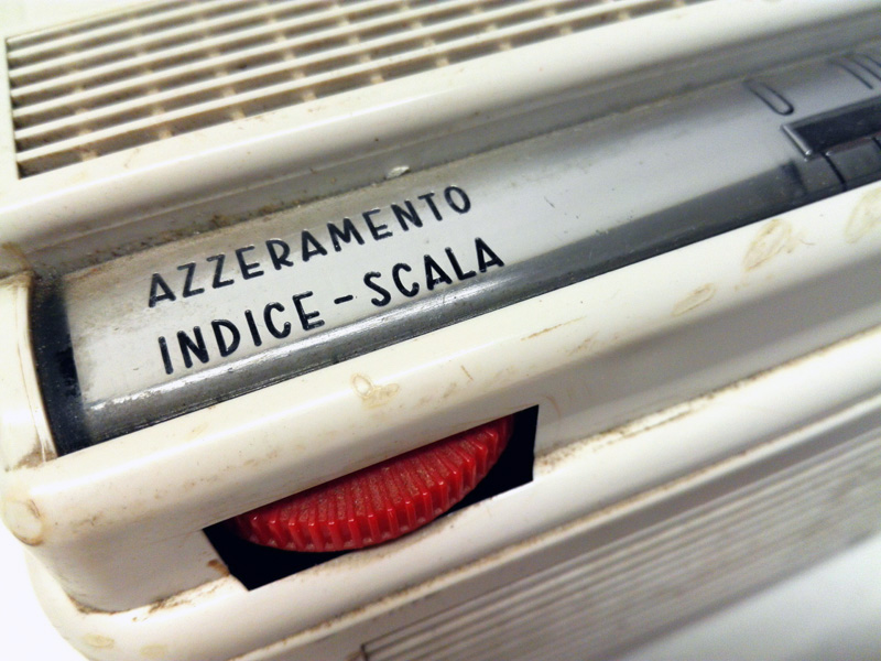 magnetofono grabador cinta sonido geloso italia plastico func 220v 10x26x16.7 1u